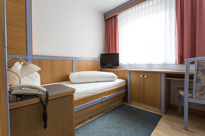 Imagen de la habitación del Hotel Das Zentrum. Foto 9