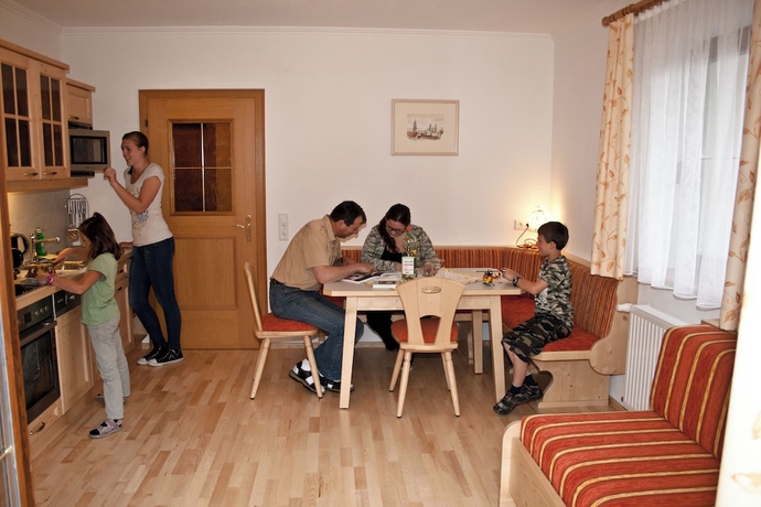Imagen de la habitación del Hotel Das kleine Berghotel. Foto 1