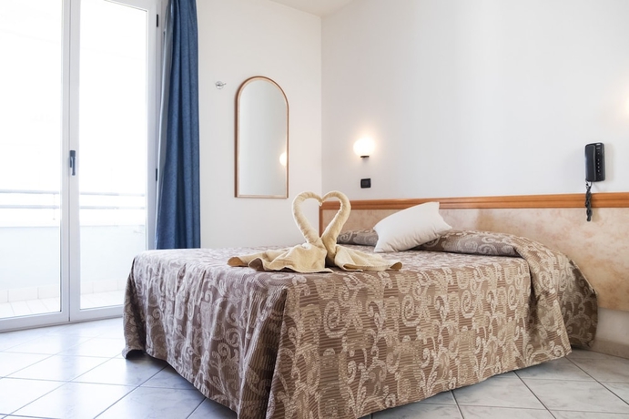 Imagen de la habitación del Hotel Dasamo. Foto 3