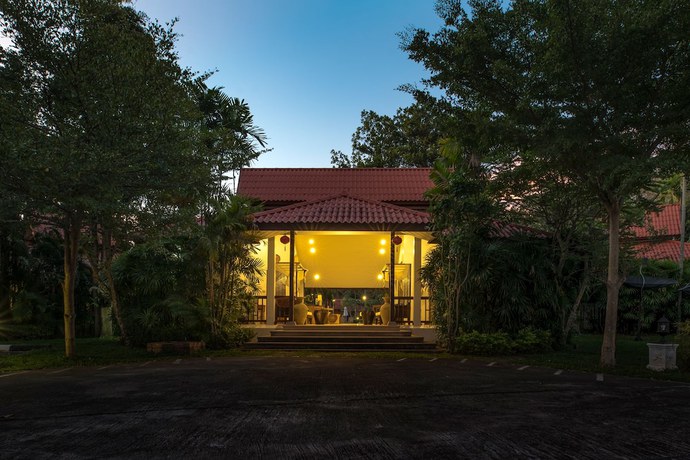 Imagen de los interiores del Hotel Dasein Chalong Bay Hotel. Foto 16