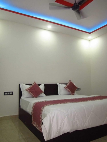 Imagen de la habitación del Hotel Dashrath Residency. Foto 8