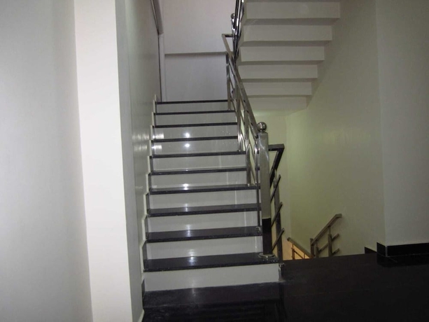 Imagen de la habitación del Hotel Dashrath Residency. Foto 13