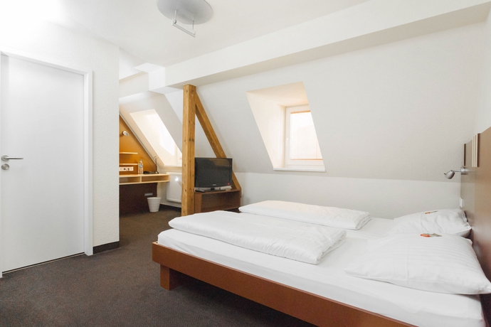 Imagen de la habitación del Hotel Daspaul. Foto 4