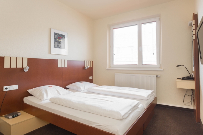 Imagen de la habitación del Hotel Daspaul. Foto 6