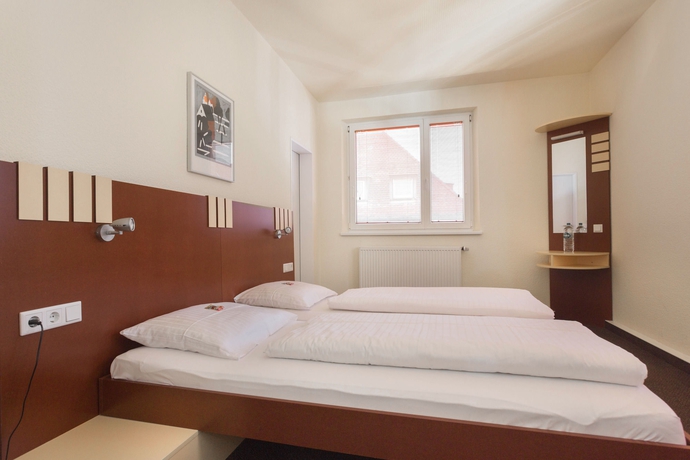 Imagen de la habitación del Hotel Daspaul. Foto 14