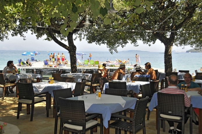 Imagen del bar/restaurante del Hotel Dassia Beach, Kato Korakiana. Foto 3