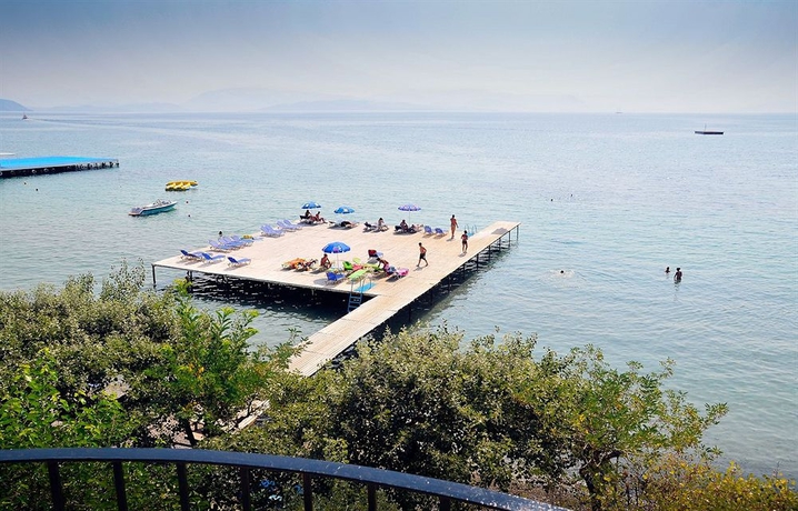 Imagen de los exteriores del Hotel Dassia Beach, Kato Korakiana. Foto 8