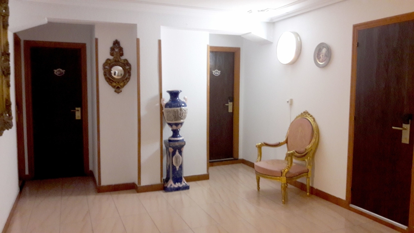 Imagen de los interiores del Hotel Dato 2. Foto 18