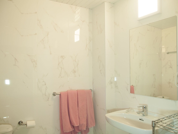 Imagen de la habitación del Hotel Dato 2. Foto 15