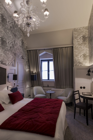 Imagen de la habitación del Hotel D'aubusson. Foto 8