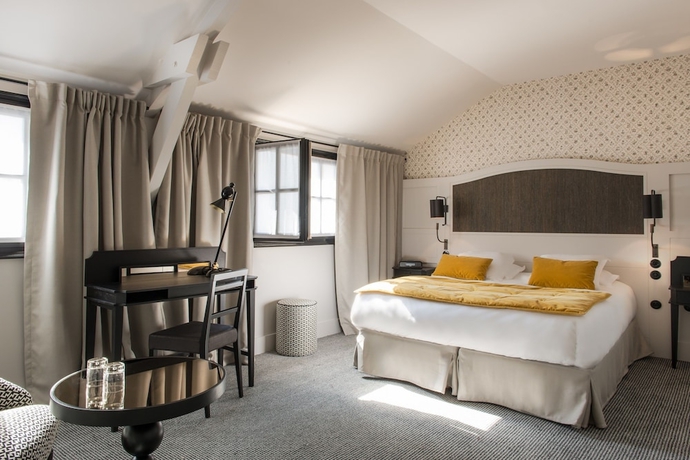 Imagen de la habitación del Hotel D'aubusson. Foto 9
