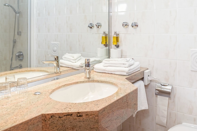 Imagen de la habitación del Hotel D&auml;nischer Hof Altenholz By Tulip Inn. Foto 15