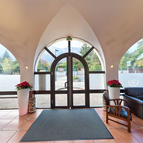 Imagen de los interiores del Hotel Dauphin Blanc. Foto 11