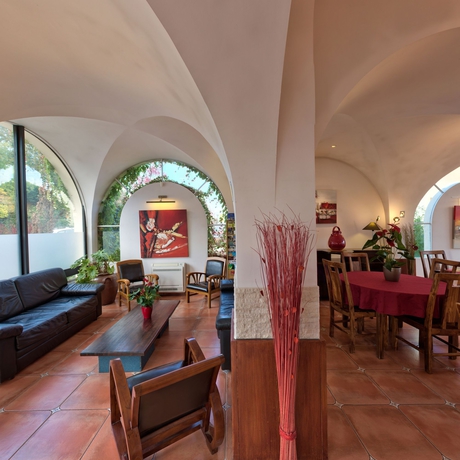Imagen de los interiores del Hotel Dauphin Blanc. Foto 12