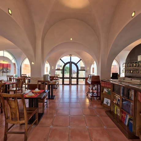 Imagen de los interiores del Hotel Dauphin Blanc. Foto 16