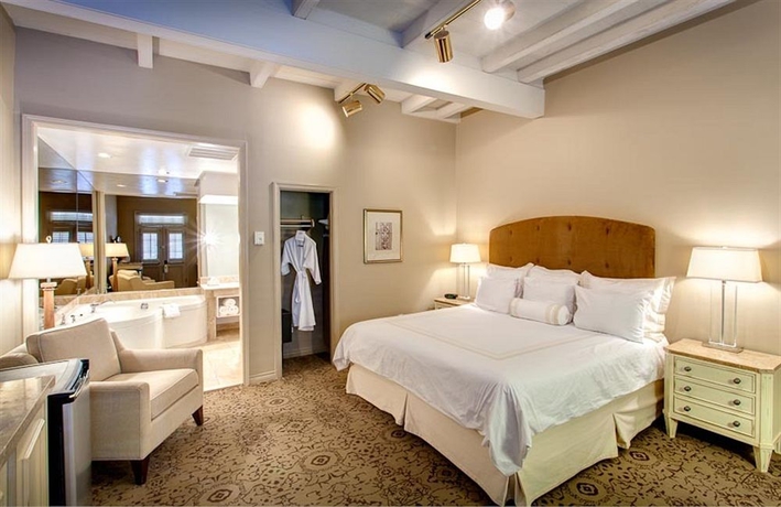 Imagen de la habitación del Hotel Dauphine Orleans. Foto 3