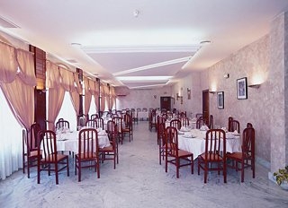 Imagen del bar/restaurante del Hotel Daurada Park. Foto 3