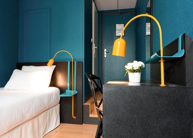 Imagen de la habitación del Hotel Daval. Foto 4