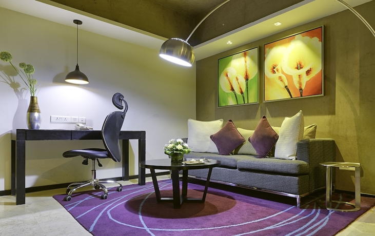 Imagen de la habitación del Hotel Davanam Sarovar Portico Suites Bengaluru. Foto 6
