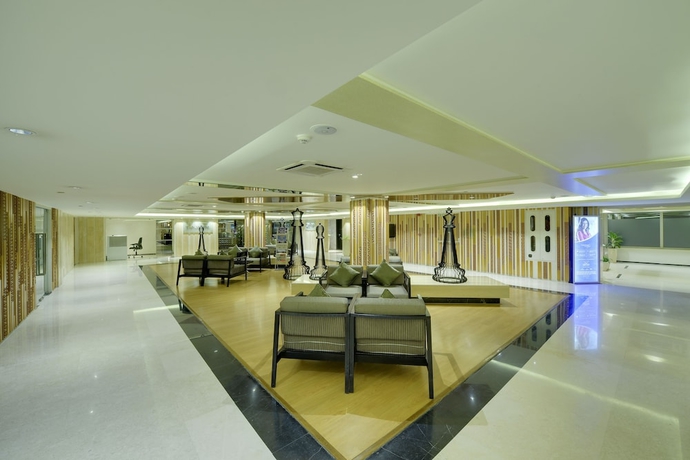 Imagen de los interiores del Hotel Davanam Sarovar Portico Suites Bengaluru. Foto 17