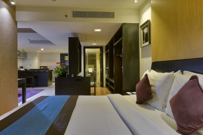 Imagen de la habitación del Hotel Davanam Sarovar Portico Suites Bengaluru. Foto 10