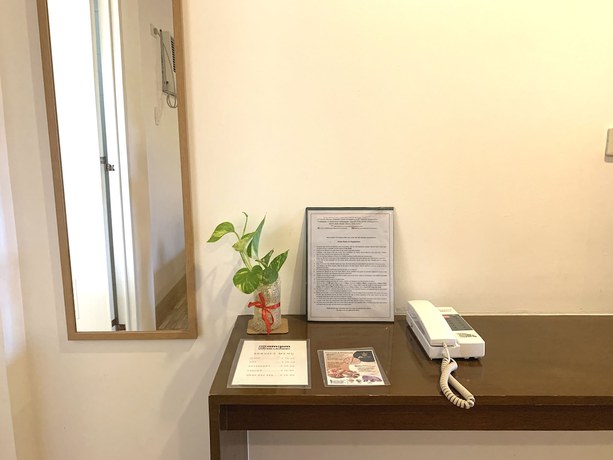 Imagen de la habitación del Hotel Davao Airport View. Foto 7