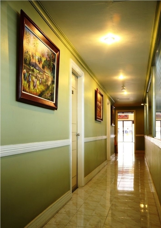 Imagen de los interiores del Hotel Davao Royal Suites and Residences. Foto 5