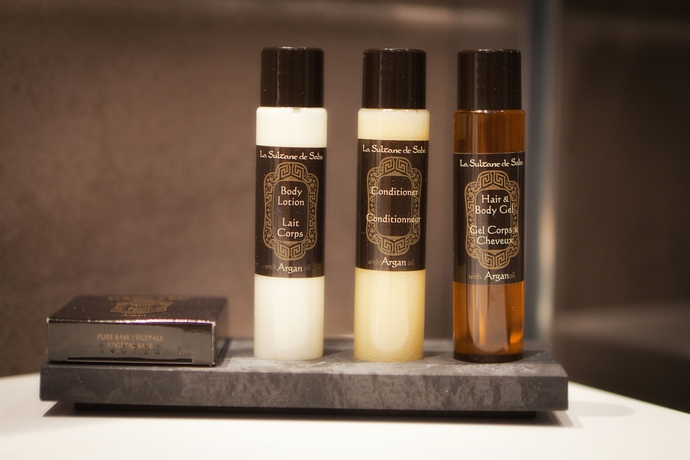 Imagen de la habitación del Hotel Davia. Foto 13