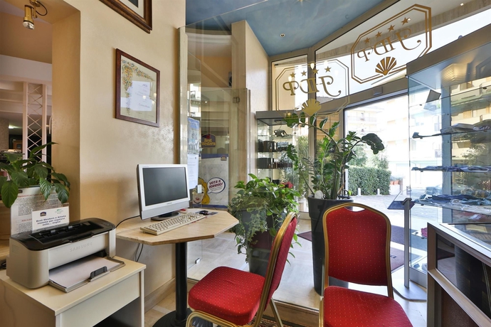 Imagen de los interiores del Hotel David Palace. Foto 14