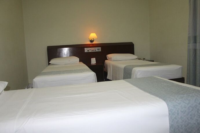 Imagen de la habitación del Hotel David Plaza. Foto 32