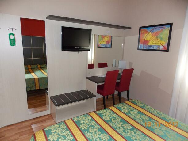 Imagen general del Hotel David, Sesto Calende. Foto 3