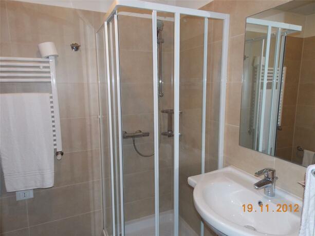 Imagen general del Hotel David, Sesto Calende. Foto 11