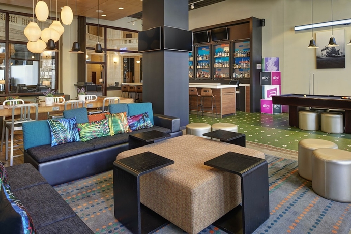 Imagen del bar/restaurante del Hotel David Whitney, Autograph Collection. Foto 5