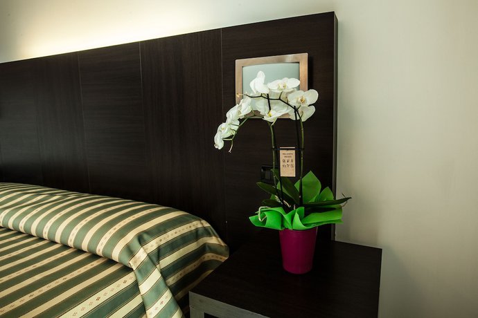 Imagen de la habitación del Hotel Davide. Foto 14