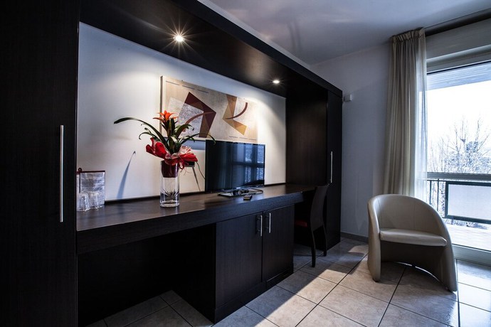 Imagen de los interiores del Hotel Davide. Foto 20