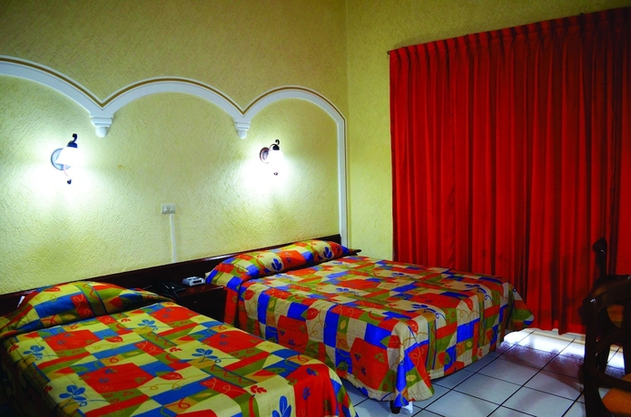Imagen de la habitación del Hotel Davimar. Foto 10