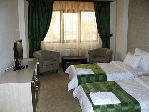 Imagen general del Hotel Davos, Deva. Foto 2