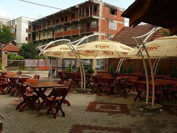 Imagen general del Hotel Davos, Deva. Foto 13