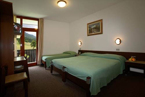 Imagen de la habitación del Hotel Davost. Foto 10