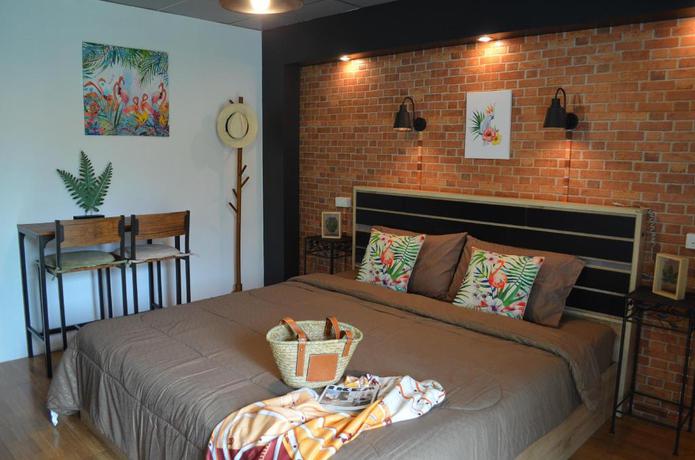 Imagen de la habitación del Hotel Dawnthaya Ayutthaya House. Foto 7