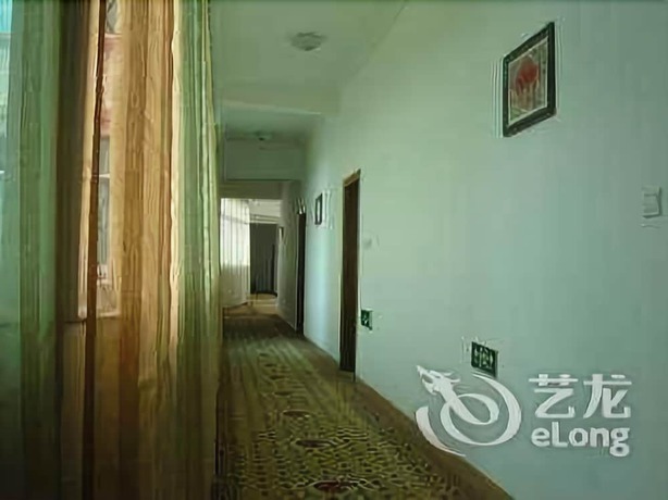 Imagen general del Hotel Daxianglong Tea Theme Hotel - Baoshan. Foto 1