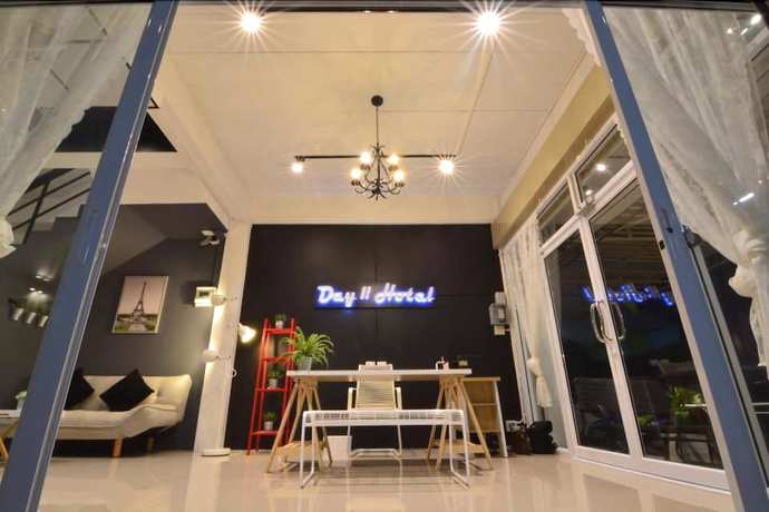 Imagen de los interiores del Hotel Day Ii. Foto 12
