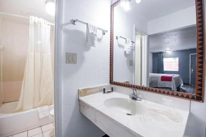 Imagen general del Hotel Day Lite Inn. Foto 9