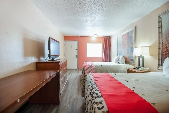 Imagen de la habitación del Hotel Day Lite Inn. Foto 20