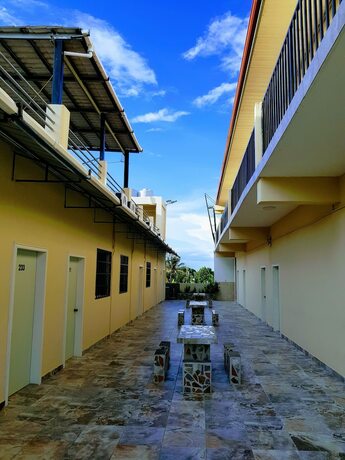 Imagen general del Hotel Day and Night. Foto 9