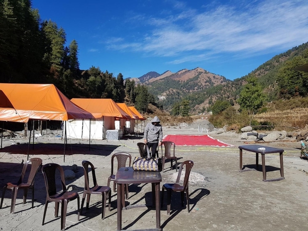 Imagen del bar/restaurante del Hotel Day2Day Camping. Foto 5