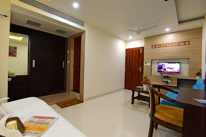 Imagen general del Hotel Dayal Shree Paradise. Foto 5