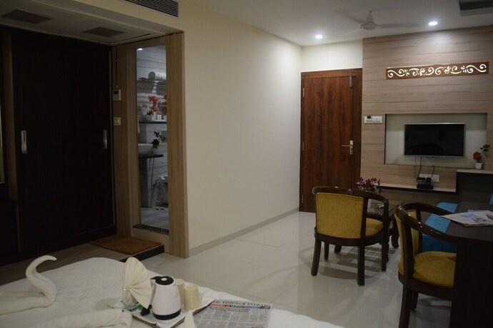 Imagen de la habitación del Hotel Dayal Shree Paradise. Foto 26