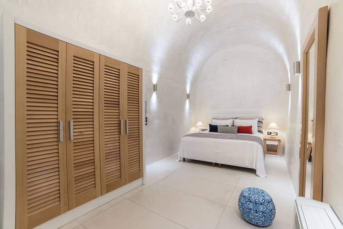Imagen de la habitación del Hotel Daydream Luxury Suites. Foto 6