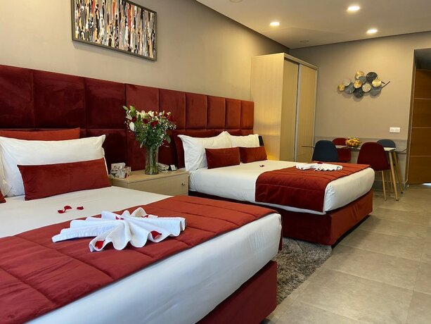 Imagen general del Hotel Dayet Ifrah by Rent Inn. Foto 7